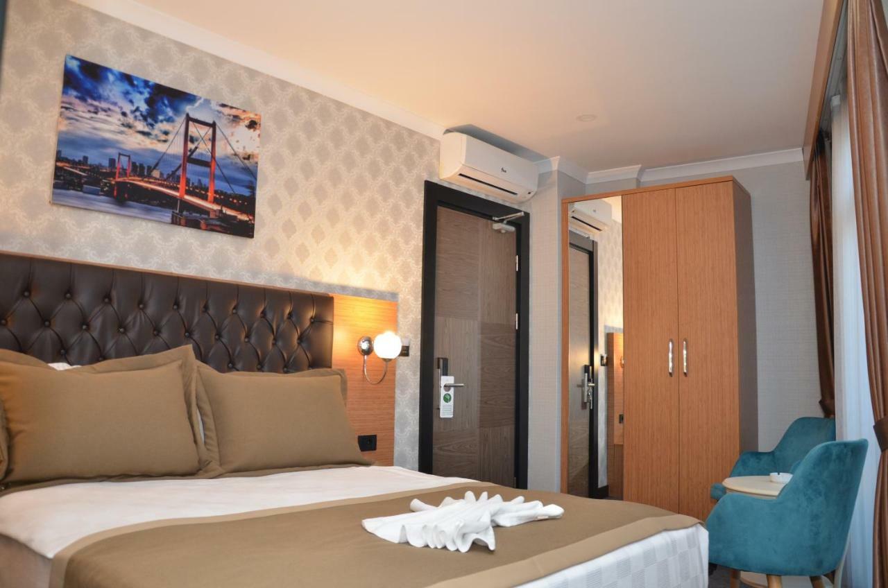 Grand Lark Hotel جزر الأمراء المظهر الخارجي الصورة
