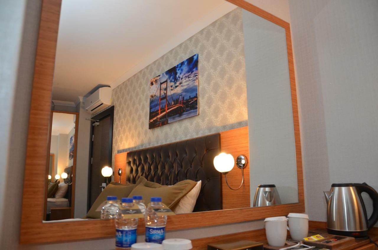Grand Lark Hotel جزر الأمراء المظهر الخارجي الصورة